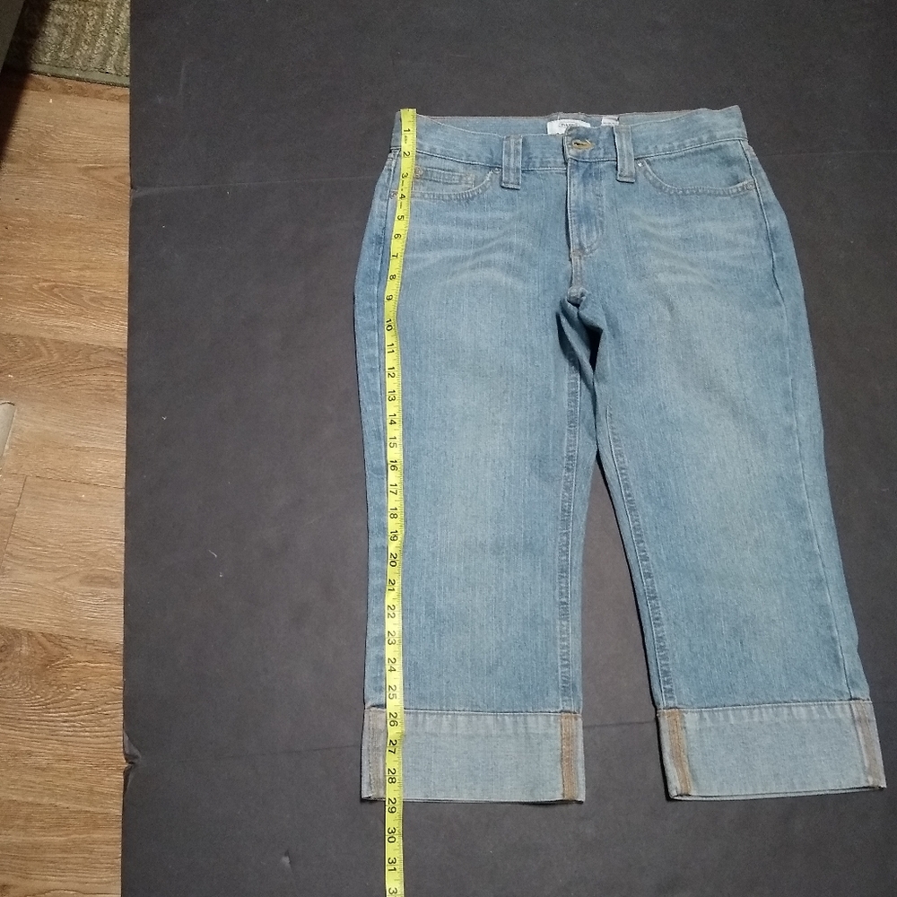 OLD NAVY cuffed Capri jeans, 6